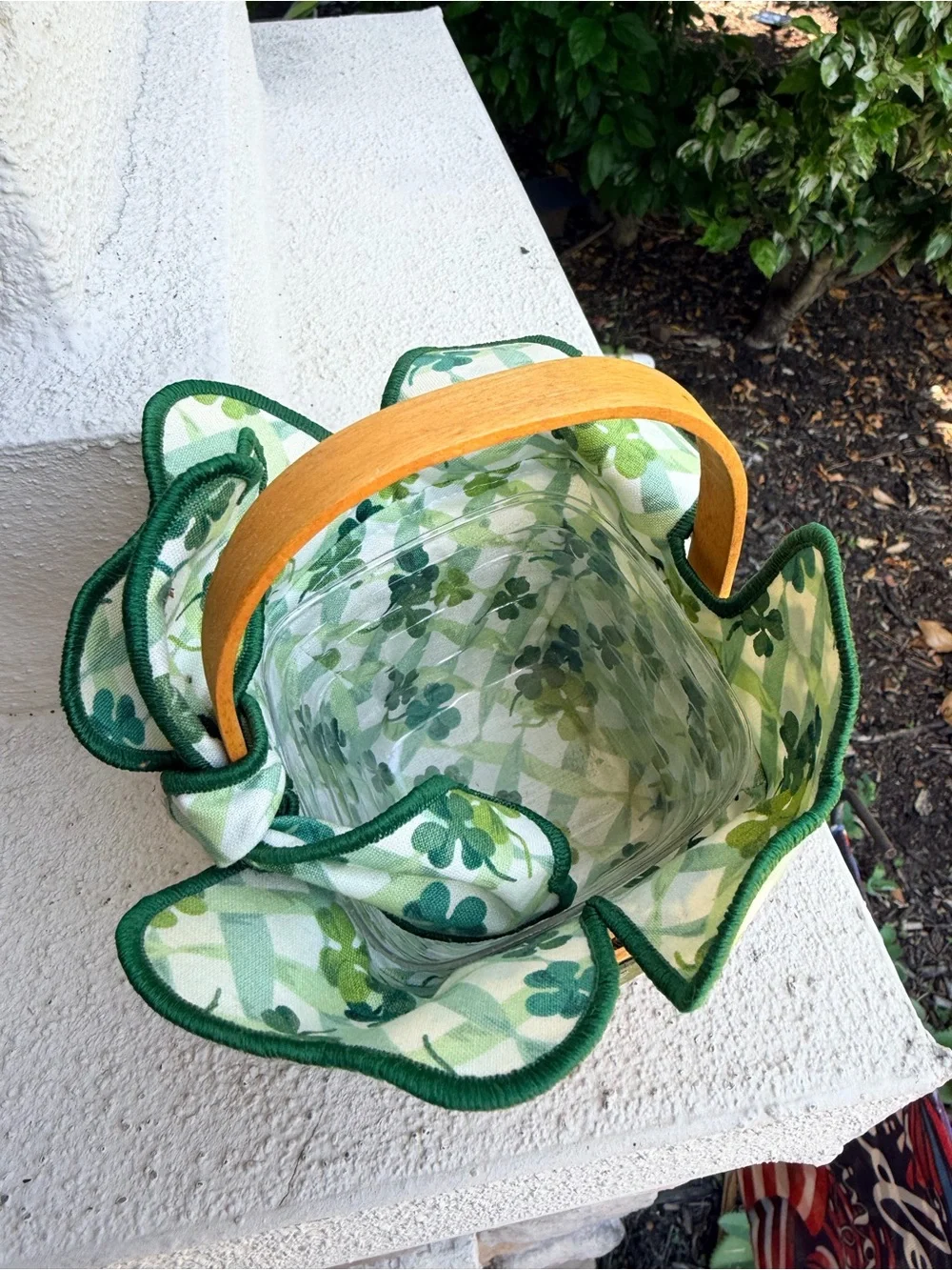 Longaberger 1999 Shamrock Basket St Patrick’s Liner Protector Green Dresden